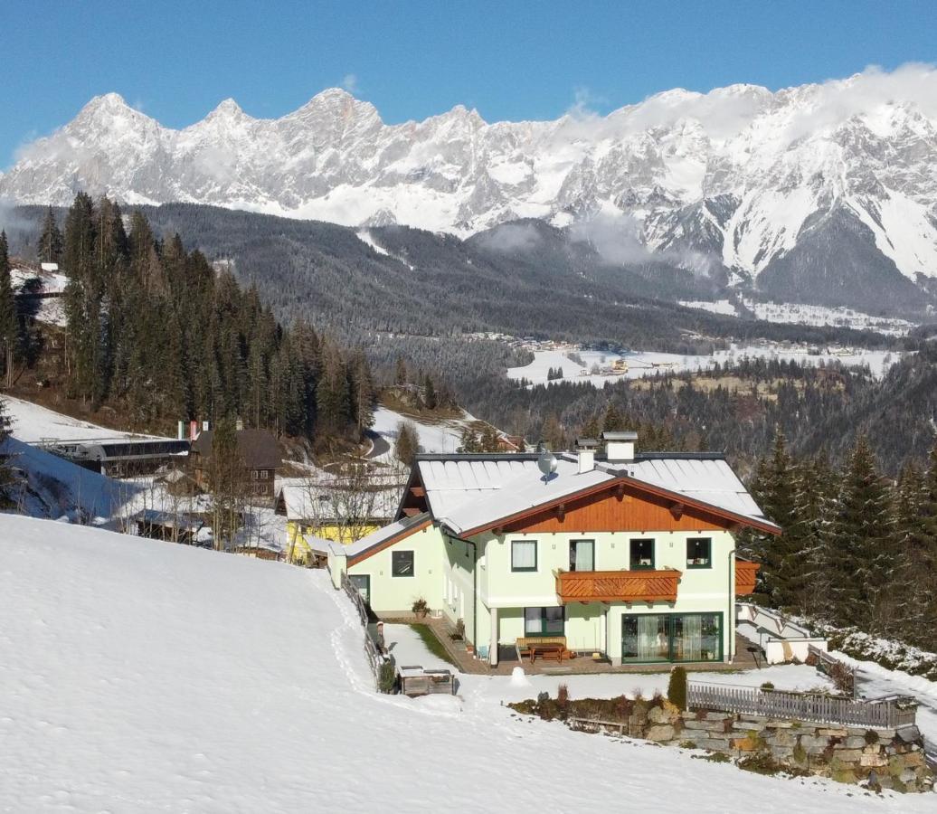 Haus Schuetter Apartamento Schladming Exterior foto