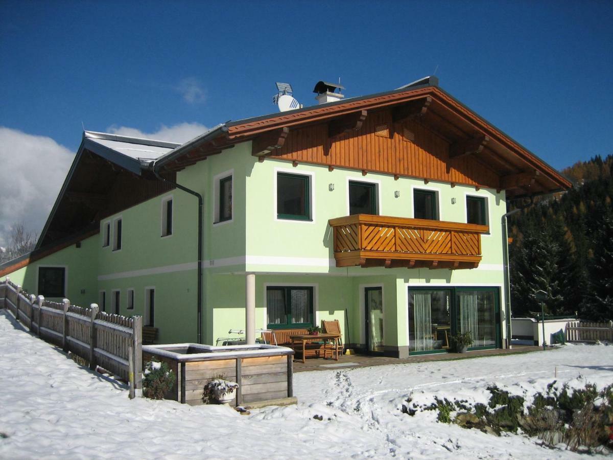 Haus Schuetter Apartamento Schladming Exterior foto