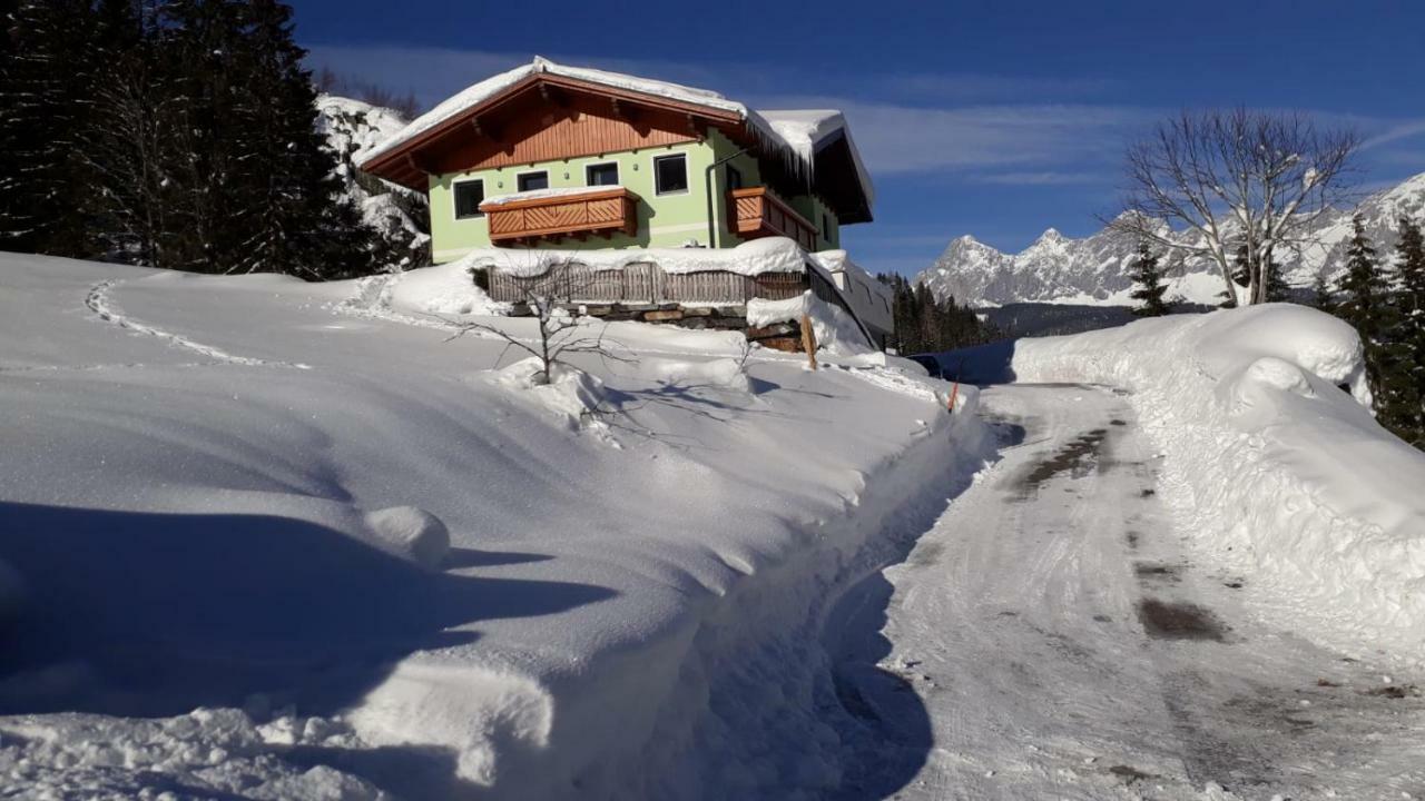 Haus Schuetter Apartamento Schladming Exterior foto
